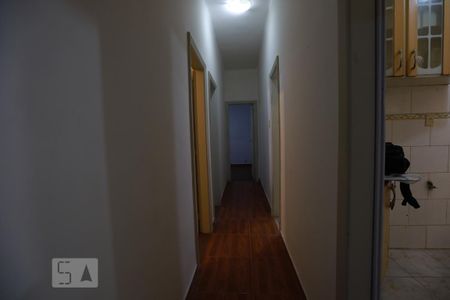 Apartamento para alugar com 96m², 4 quartos e sem vagaCorredor