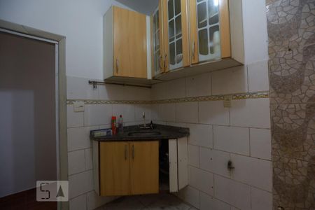 Apartamento para alugar com 96m², 4 quartos e sem vagaCozinha