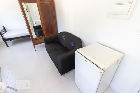 Kitnet/Studio para alugar com 1 quarto, 17m² em Novo Mundo, Curitiba