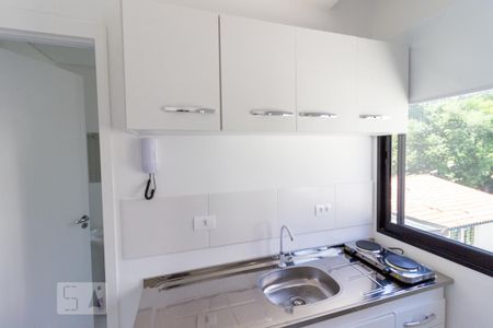 Kitnet/Studio para alugar com 1 quarto, 17m² em Novo Mundo, Curitiba