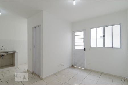 Sala de casa para alugar com 1 quarto, 32m² em Jordanópolis, São Bernardo do Campo