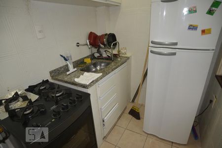 Cozinha de apartamento para alugar com 1 quarto, 41m² em Botafogo, Rio de Janeiro