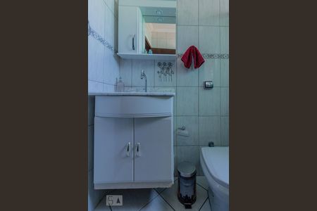 Banheiro de apartamento à venda com 2 quartos, 66m² em Vila América, Santo André