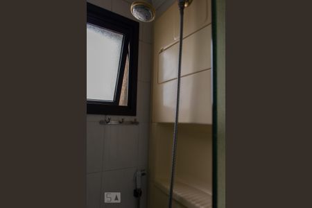 Apartamento à venda com 73m², 3 quartos e 2 vagas Apartamento à venda com 73m², 3 quartos e 2 vagasBanheiro da Suite