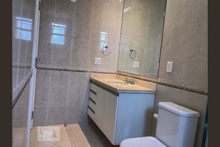 Apartamento para alugar com 217m², 3 quartos e 5 vagas Apartamento para alugar com 217m², 3 quartos e 5 vagasBanheiro Suíte 02