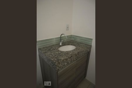 Casa de condomínio à venda com 110m², 3 quartos e 2 vagas