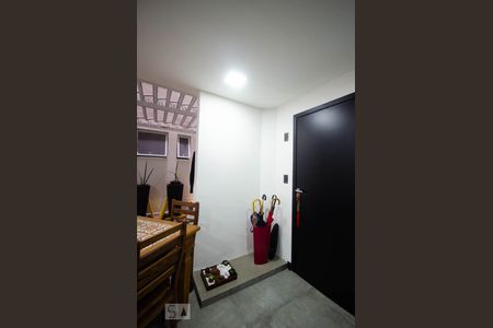 Apartamento à venda com 80m², 3 quartos e sem vagaCozinha e Área de Serviço