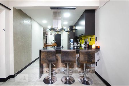 Cozinha americana de apartamento à venda com 3 quartos, 80m² em Leblon, Rio de Janeiro