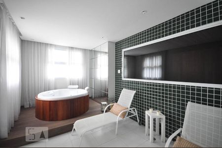 Apartamento para alugar com 67m², 2 quartos e 1 vaga Apartamento para alugar com 67m², 2 quartos e 1 vagaSpa