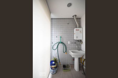 Apartamento para alugar com 67m², 2 quartos e 1 vaga Apartamento para alugar com 67m², 2 quartos e 1 vagaÁrea de Serviço