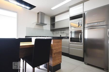 Apartamento para alugar com 67m², 2 quartos e 1 vaga Apartamento para alugar com 67m², 2 quartos e 1 vagaCozinha