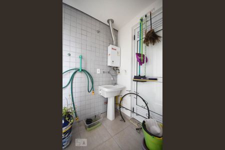 Apartamento para alugar com 67m², 2 quartos e 1 vaga Apartamento para alugar com 67m², 2 quartos e 1 vagaÁrea de Serviço