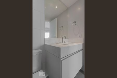 Banheiro  de kitnet/studio para alugar com 1 quarto, 35m² em Ipiranga, São Paulo