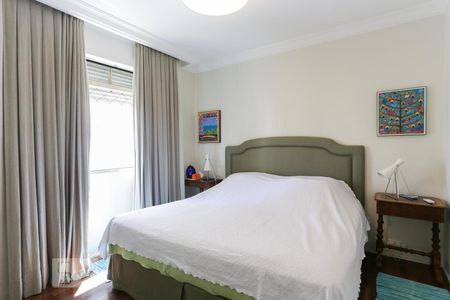 Apartamento à venda com 150m², 3 quartos e 1 vaga Apartamento à venda com 150m², 3 quartos e 1 vagaSuíte