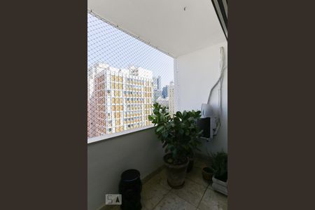 Sacada de apartamento à venda com 3 quartos, 150m² em Cerqueira César, São Paulo