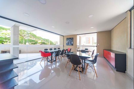Apartamento à venda com 90m², 3 quartos e 2 vagasSalão de Festas 