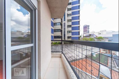 Apartamento à venda com 90m², 3 quartos e 2 vagasSacada do Quarto 3