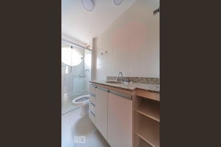 Apartamento à venda com 90m², 3 quartos e 2 vagasBanheiro 