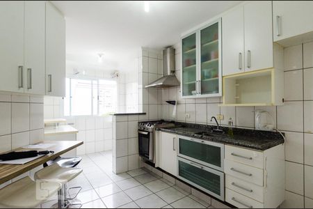 Apartamento à venda com 90m², 3 quartos e 2 vagasCozinha