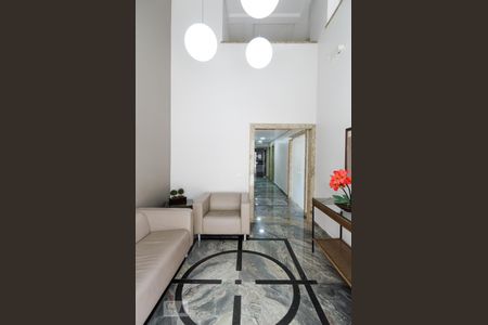 Apartamento à venda com 90m², 3 quartos e 2 vagasHall social