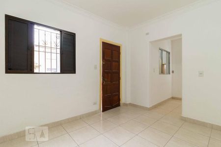 Casa de condomínio para alugar com 45m², 1 quarto e sem vaga Casa de condomínio para alugar com 45m², 1 quarto e sem vagaSala