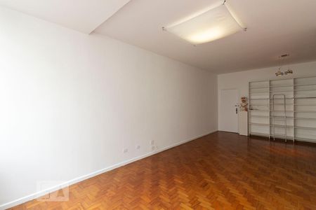 Apartamento para alugar com 110m², 3 quartos e sem vagaSala