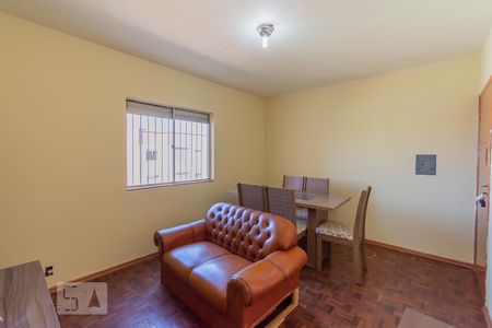 Sala de apartamento para alugar com 2 quartos, 65m² em Vila Mimosa, Campinas