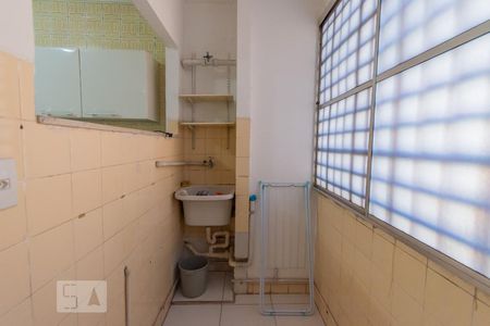 Apartamento para alugar com 65m², 2 quartos e 1 vagaÁrea de Serviço