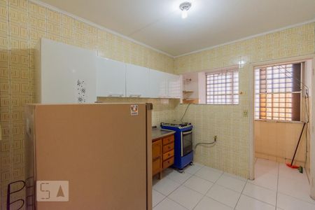 Apartamento para alugar com 65m², 2 quartos e 1 vagaCozinha