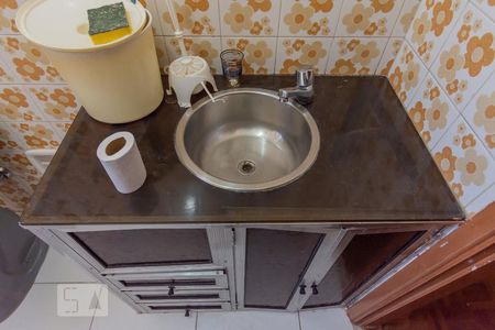 Apartamento para alugar com 65m², 2 quartos e 1 vagaBanheiro - Torneira