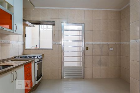 Casa à venda com 160m², 3 quartos e 1 vaga Casa à venda com 160m², 3 quartos e 1 vagaCozinha