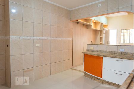 Casa à venda com 160m², 3 quartos e 1 vaga Casa à venda com 160m², 3 quartos e 1 vagaCozinha