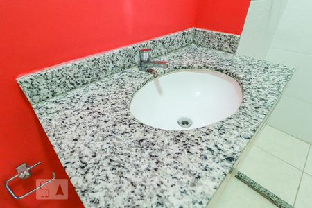 Banheiro Social de apartamento à venda com 4 quartos, 150m² em Taquara, Rio de Janeiro