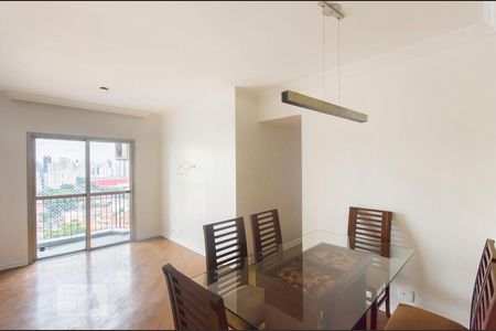Sala de apartamento para alugar com 3 quartos, 67m² em Vila Olímpia, São Paulo
