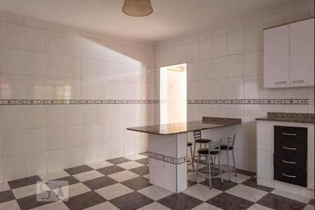 Casa à venda com 200m², 5 quartos e 5 vagasCozinha