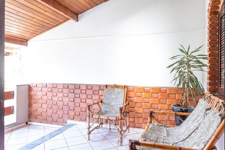 Casa à venda com 200m², 5 quartos e 5 vagasSacada
