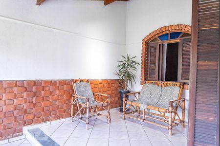 Casa à venda com 200m², 5 quartos e 5 vagasSacada