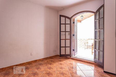 Casa à venda com 200m², 5 quartos e 5 vagasQuarto 4