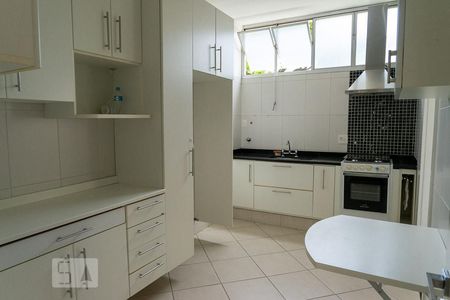Apartamento à venda com 116m², 3 quartos e 1 vaga Apartamento à venda com 116m², 3 quartos e 1 vagaCozinha