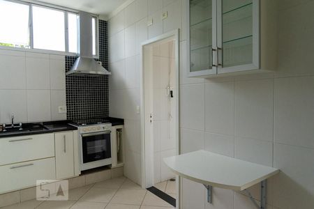 Apartamento à venda com 116m², 3 quartos e 1 vaga Apartamento à venda com 116m², 3 quartos e 1 vagaCozinha
