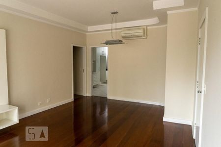 Sala de apartamento à venda com 3 quartos, 116m² em Vila Pompéia, São Paulo