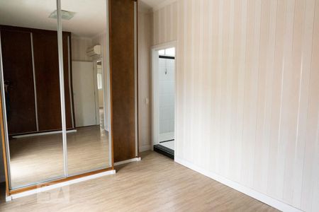 Suíte  de apartamento à venda com 3 quartos, 116m² em Vila Pompéia, São Paulo