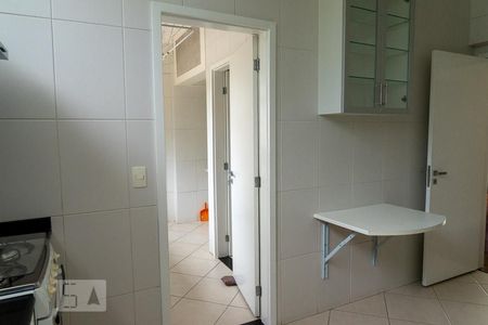 Apartamento à venda com 116m², 3 quartos e 1 vaga Apartamento à venda com 116m², 3 quartos e 1 vagaCozinha