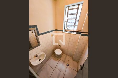 Banheiro de apartamento para alugar com 1 quarto, 65m² em Quintino Bocaiúva, Rio de Janeiro