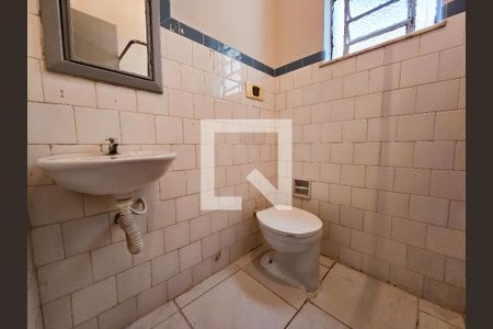 Banheiro de apartamento para alugar com 1 quarto, 65m² em Quintino Bocaiúva, Rio de Janeiro