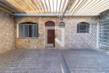 Casa à venda com 92m², 2 quartos e 2 vagasGaragem