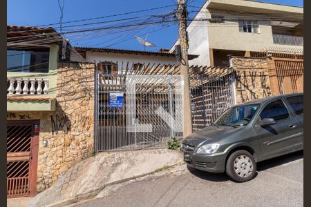 Casa à venda com 92m², 2 quartos e 2 vagasFachada