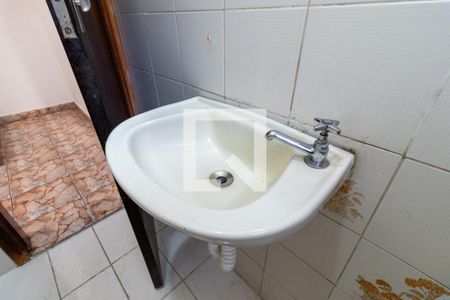 Casa à venda com 92m², 2 quartos e 2 vagasBanheiro 2
