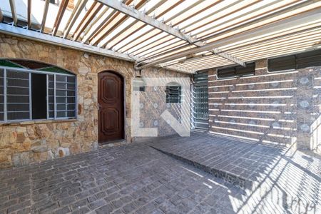 Casa à venda com 92m², 2 quartos e 2 vagasGaragem