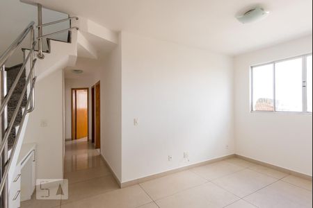 Sala de apartamento à venda com 3 quartos, 160m² em Santa Rosa, Belo Horizonte